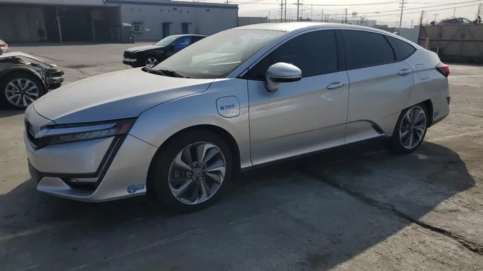 automobili po sistemu ključ u ruke iz SAD-a